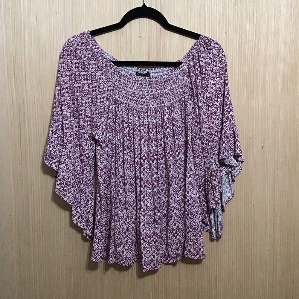 BOBEAU Womens Blouse Sz S Gathered Boatneck Flowy 3/4 Bell Sleeve Purple Floral